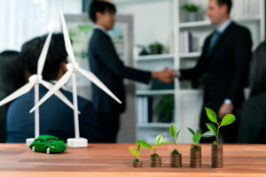 Siapa Saja yang Seharusnya Terlibat dalam Penerapan ESG di Indonesia?